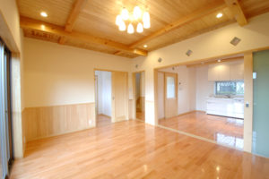 リビングより廊下側