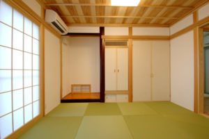 和室 琉球畳 床の間・仏間・収納